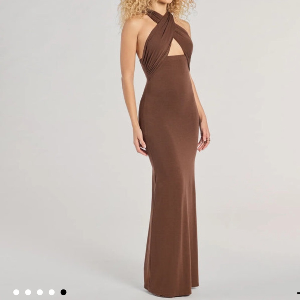 Chic Update Convertible Ruched Long Dress - Picture 5 of 11